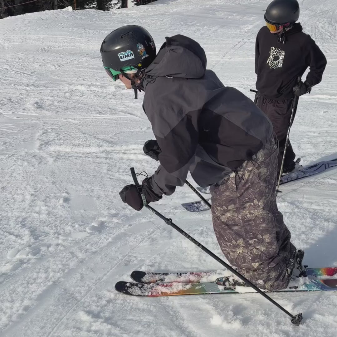 Jesse wearing Origin 3L Jacket dark grey